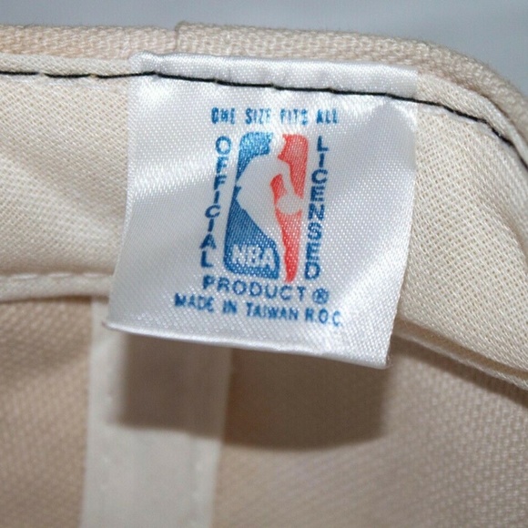 Chicago Bulls 1996 Basketball Championship Hat Cap - Picture 8 of 8